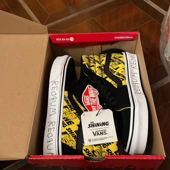 Vans Sk8 Hi Terror The Shining House of Terror - Picture 13 of 13